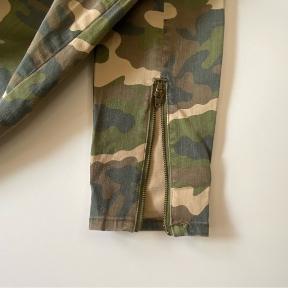 Women’s Skinny Camouflage Pants - Picture 6 of 10